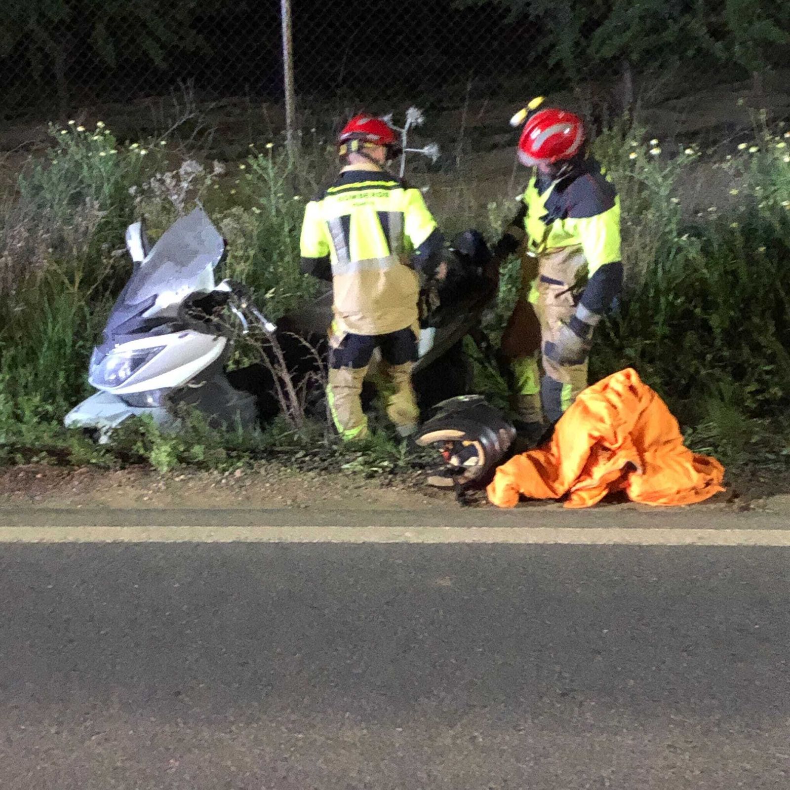 Bomberos de San Juan del Puerto intervinieron en el siniestro