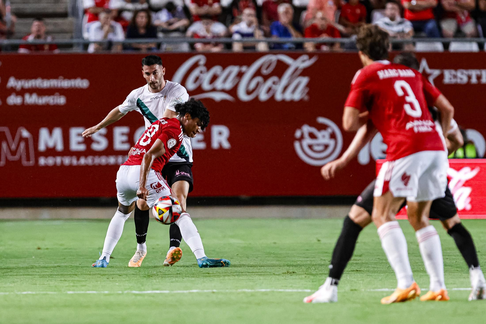 Las mejores fotos de la victoria del Córdoba CF en Murcia