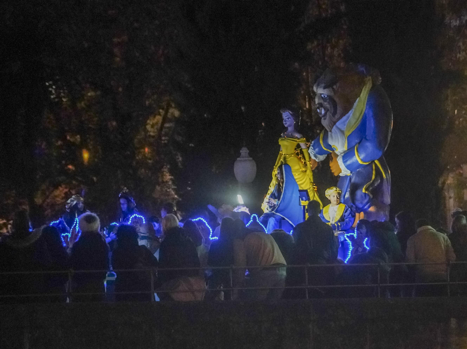La cabalgata de los Reyes Magos de Granada, en imágenes