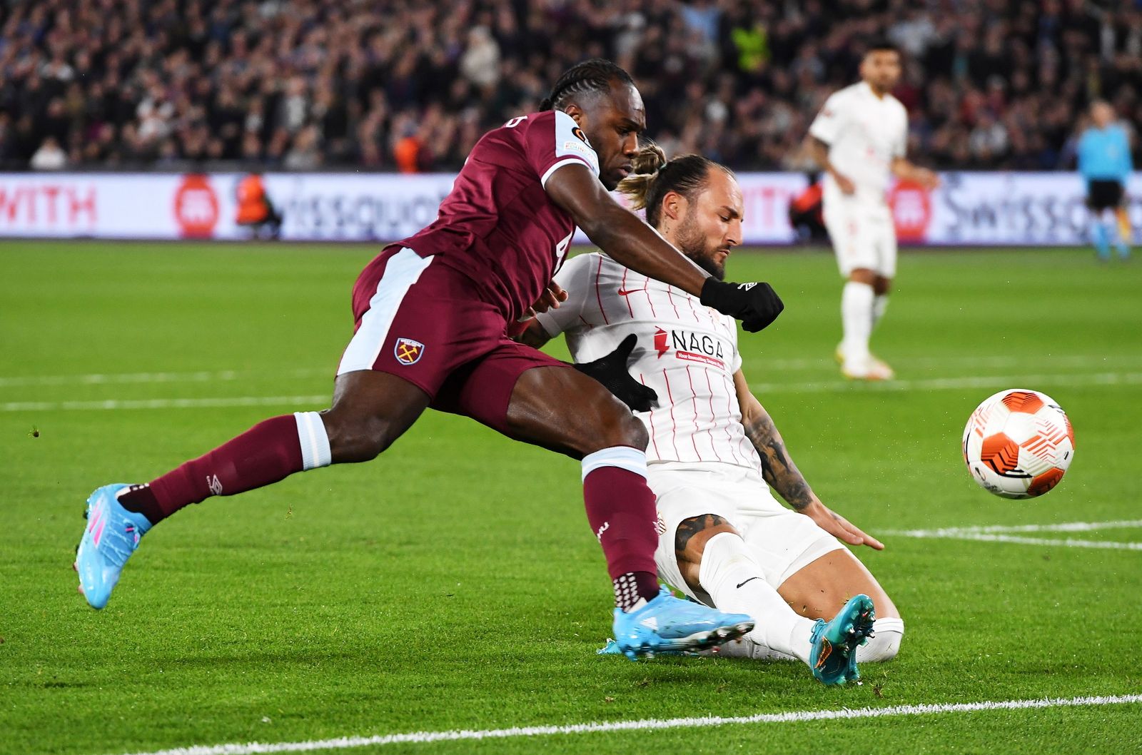 Las imágenes del West Ham - Sevilla