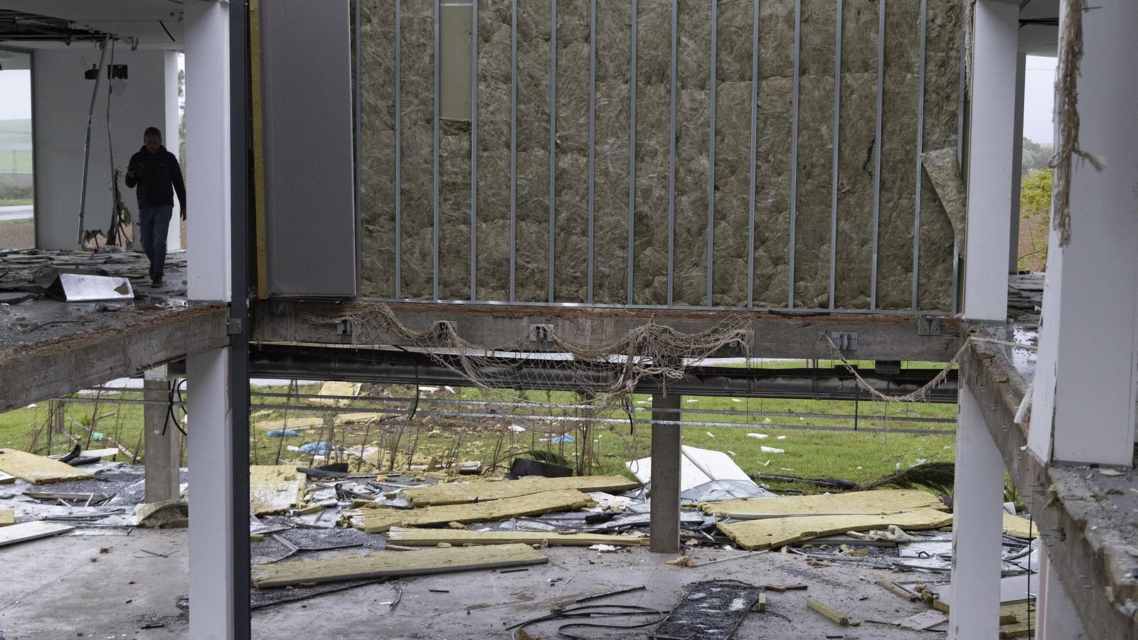 Estado del interior del edificio Soland Center.