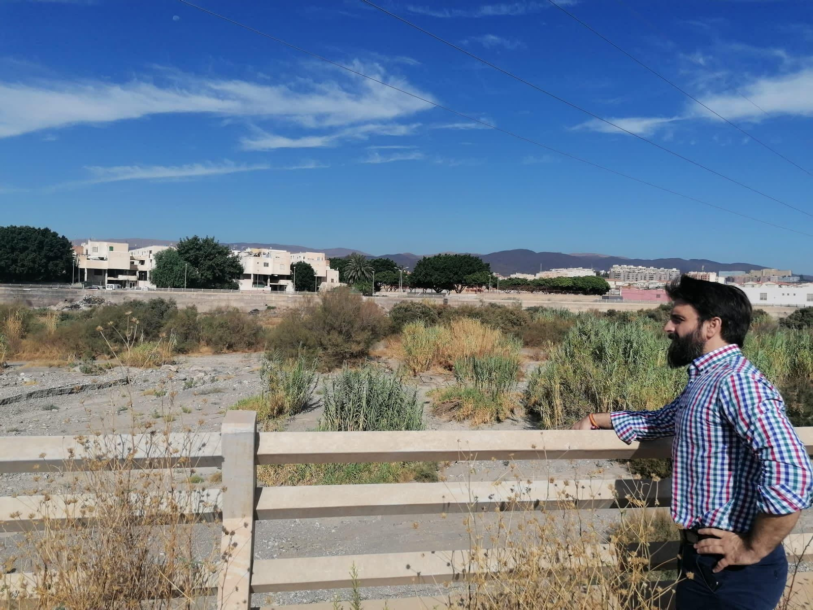 Juan Francisco Rojas, en la desembocadura del río