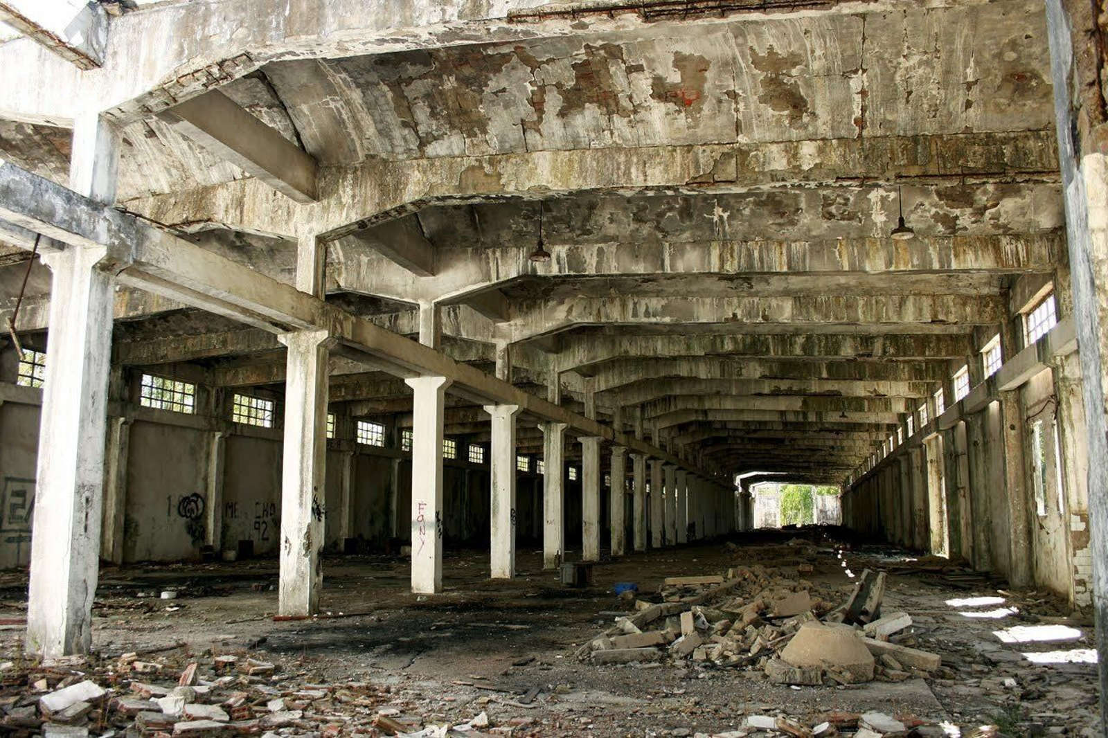 Imagen del abandonado Rancho de la Bola.