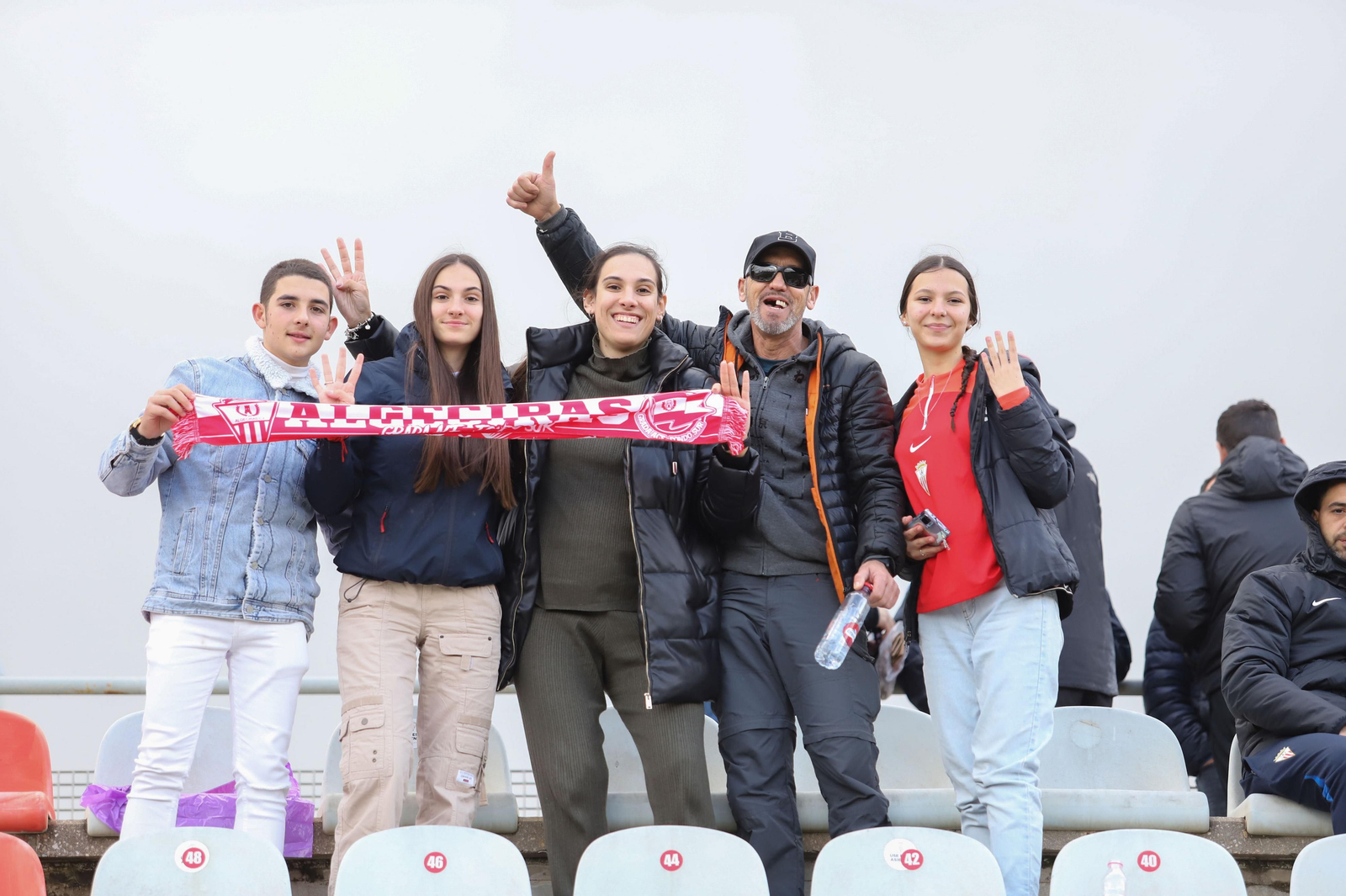 Búscate en el Algeciras CF-Recreativo Granada de Primera Federación