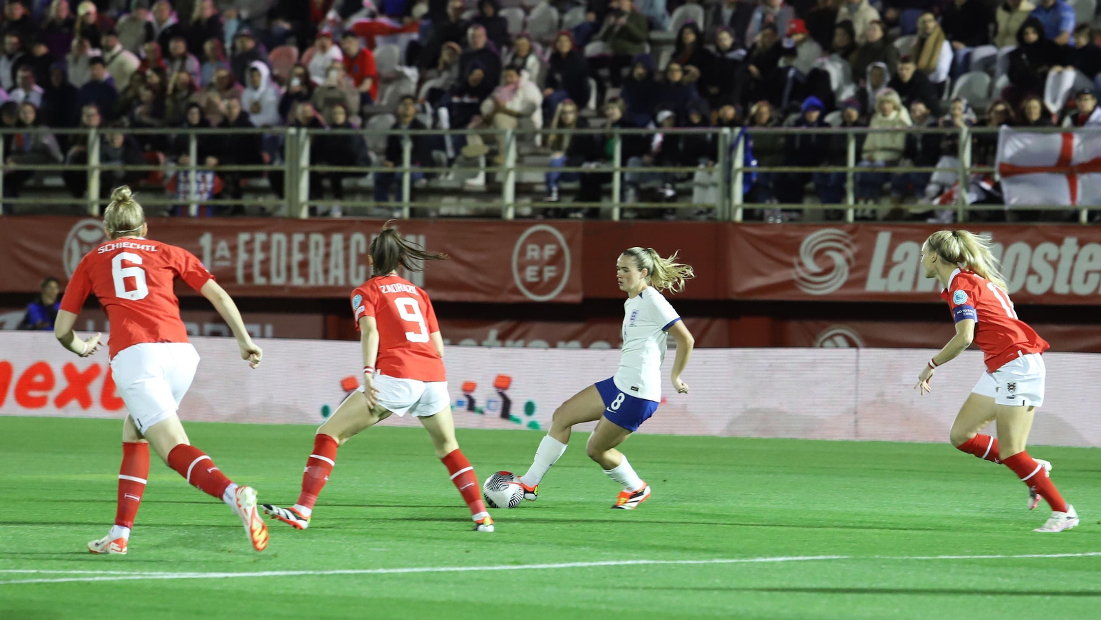 LAS FOTOS DEL AMISTOSO INGLATERRA-AUSTRIA FEMENINO EN ALGECIRAS