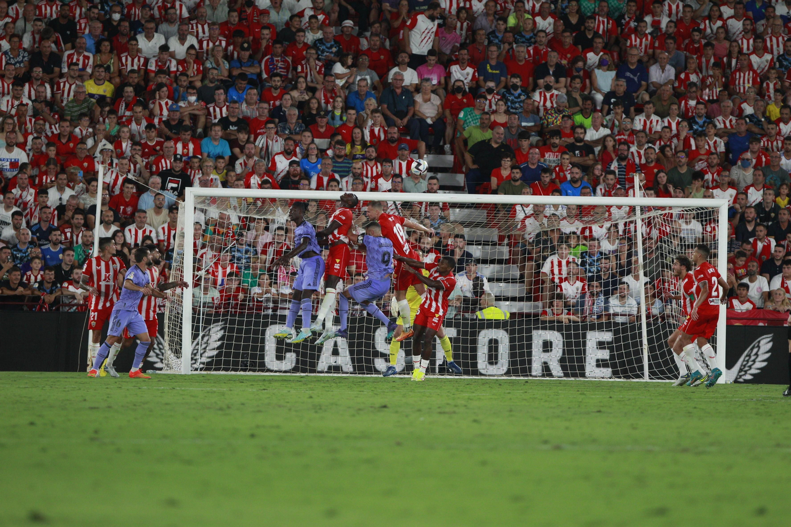 Imágenes del partido U.D. Almería-Real Madrid C.F. de la Liga Santander