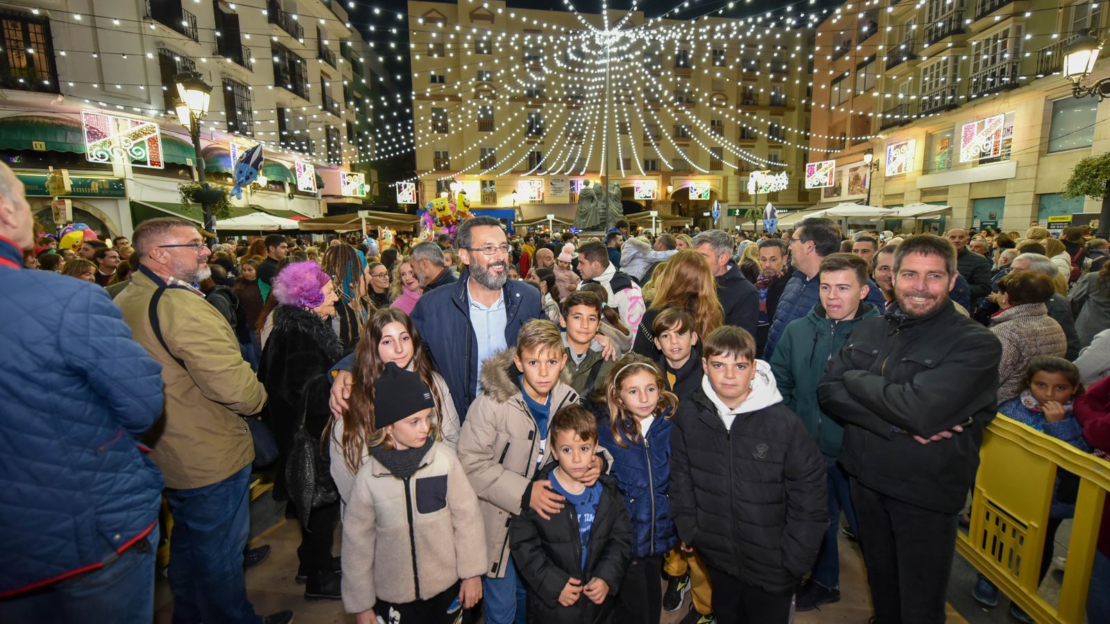 El encendido del alumbrado de Navidad en La Línea, en imágenes