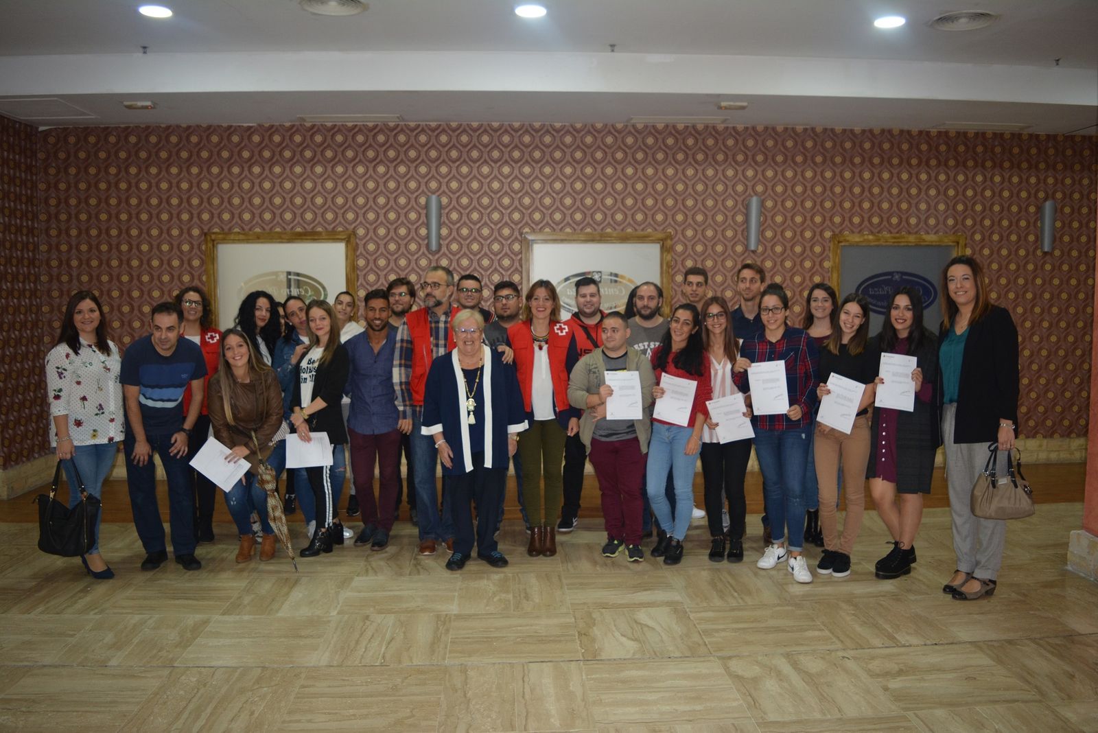 Foto de grupo de los participantes en el programa de empleo.