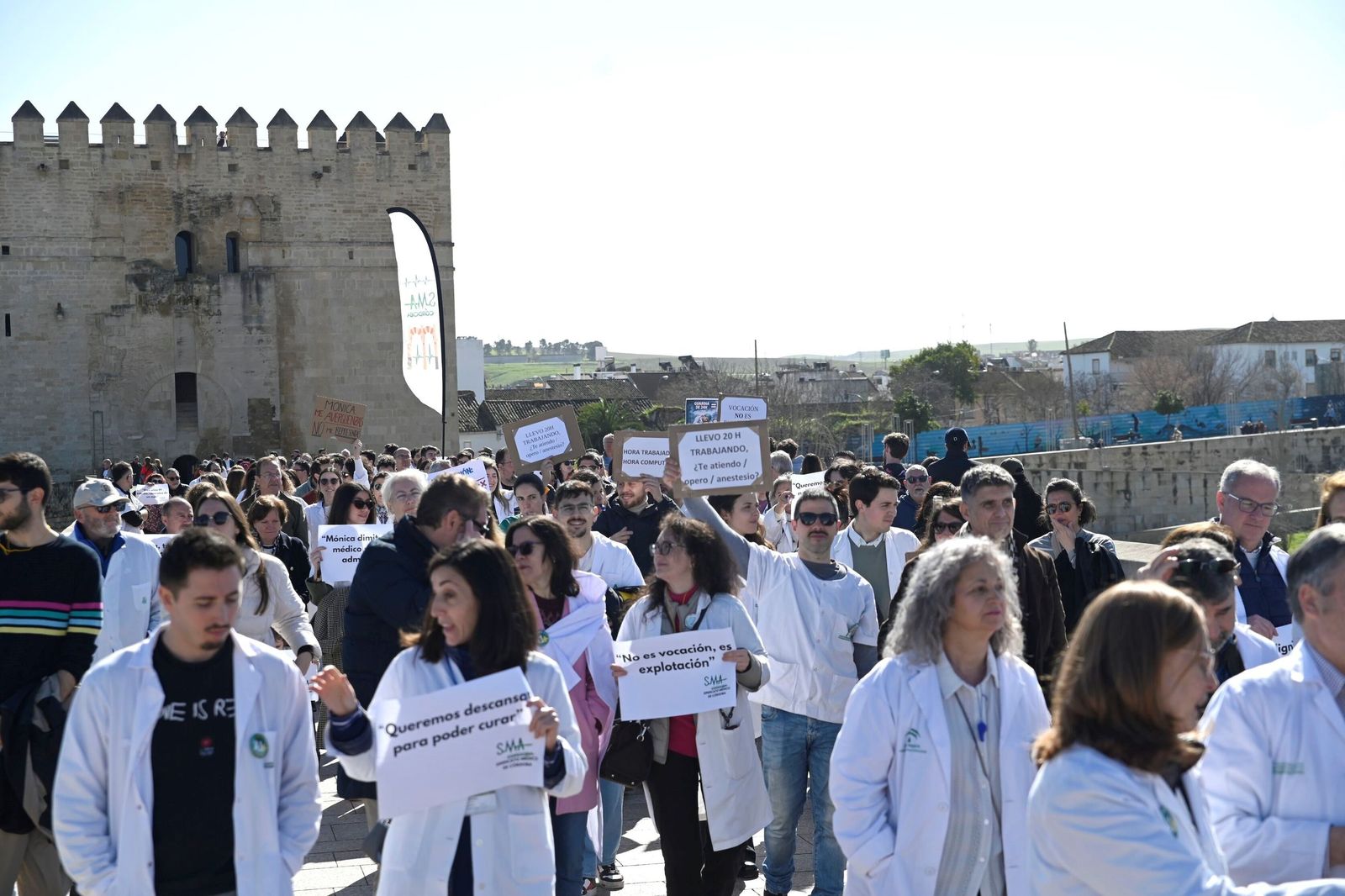 La Marcha de Batas Blancas de los Médicos de Córdoba