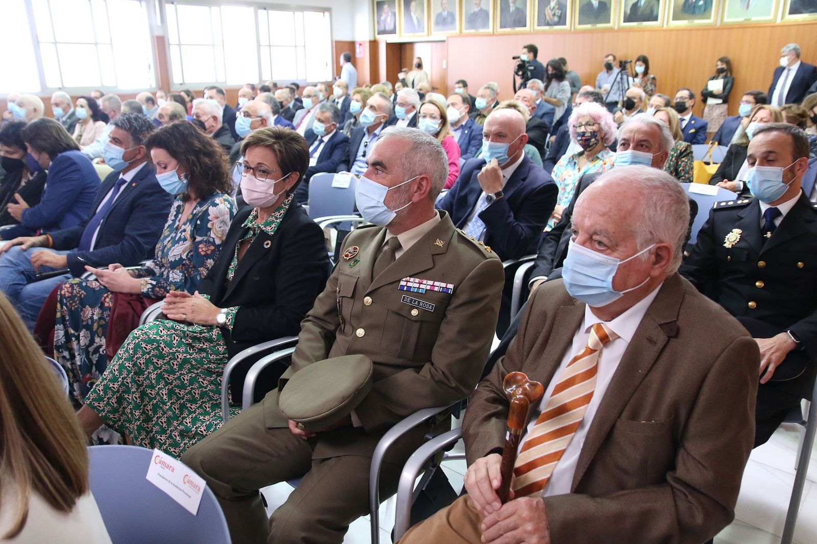 Fotogalería de la Medalla de Oro al Mérito Cameral a D. Diego Martínez Cano