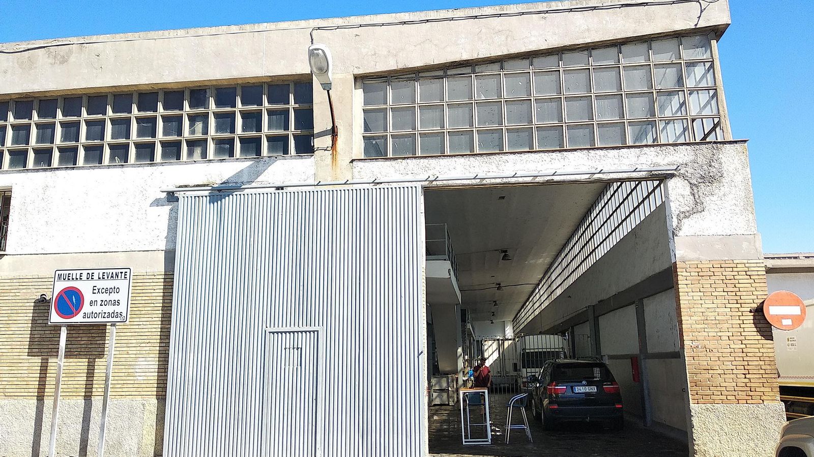 Imágenes de los locales ocupados por los exportadores de marisco en la actualidad. Imágenes de los locales ocupados por los exportadores de marisco en la actualidad.