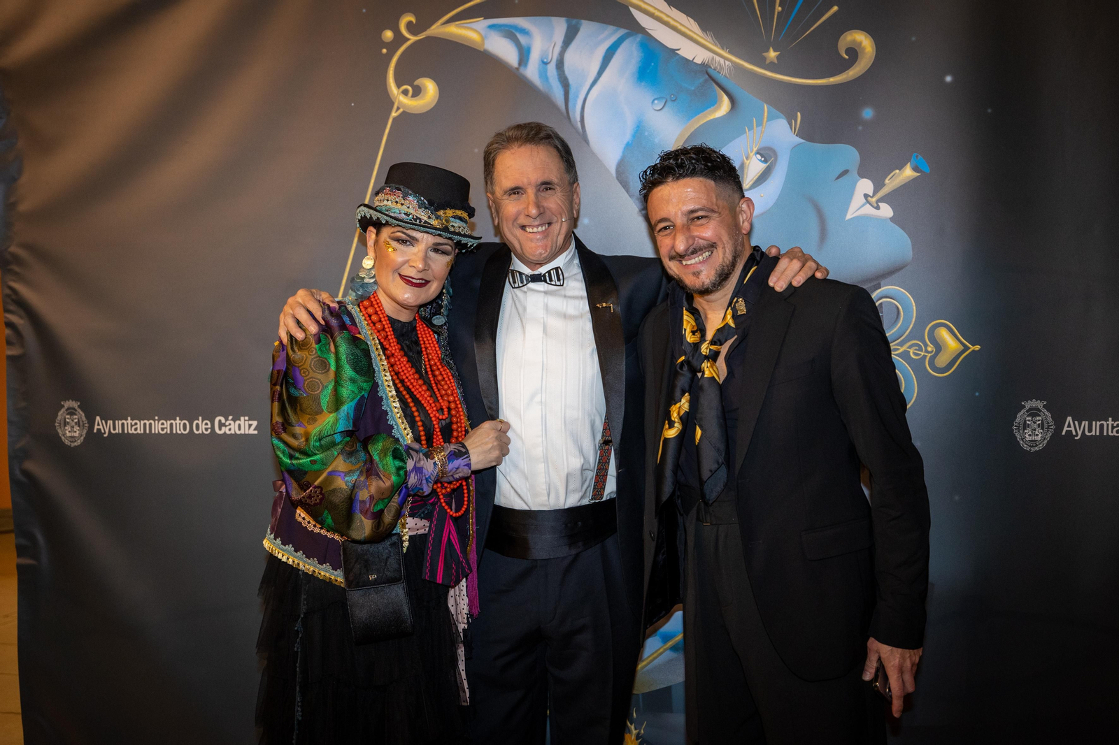 Búscate entre las mejores imágenes de la final del COAC 2024 del Carnaval de Cádiz