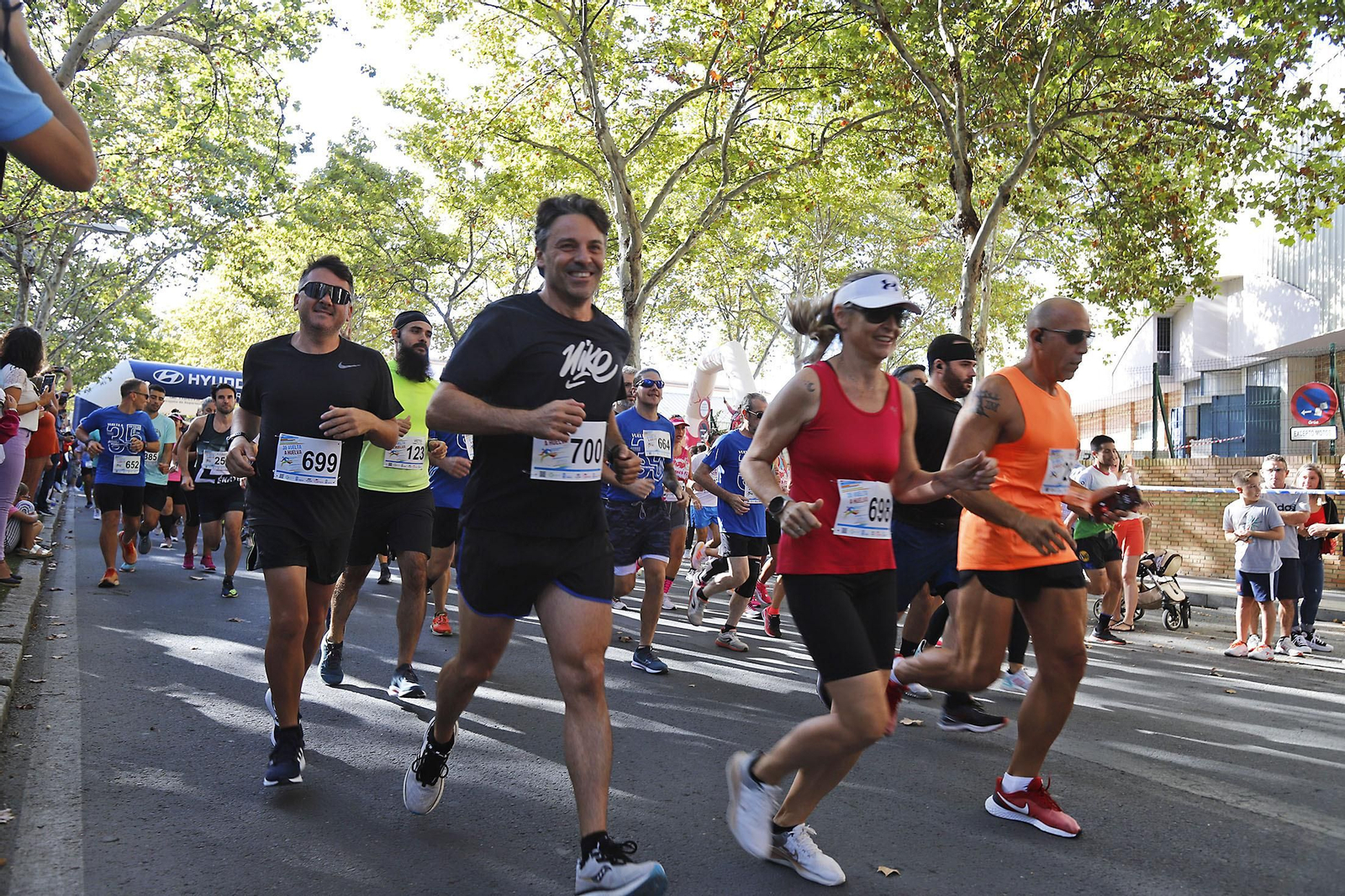 Imágenes de la 35 vuelta a Huelva 2022