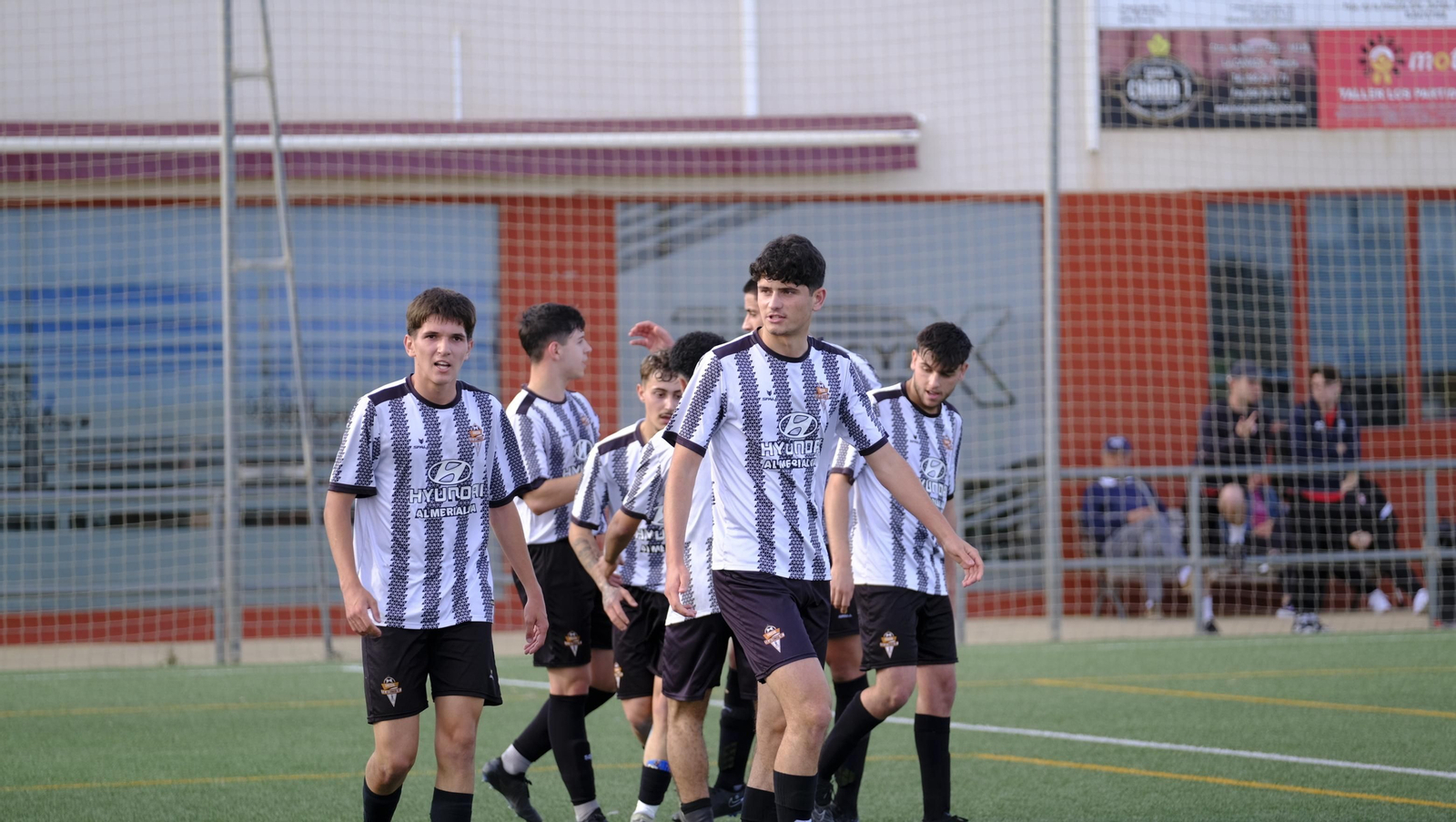 Imágenes del partido de fútbol juvenil La Cañada-Málaga