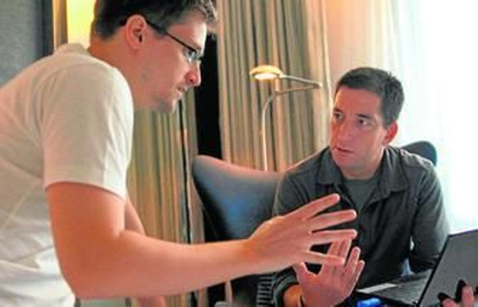 'Citizenfour' funciona como un 'thriller' en tiempo real y con final incierto.