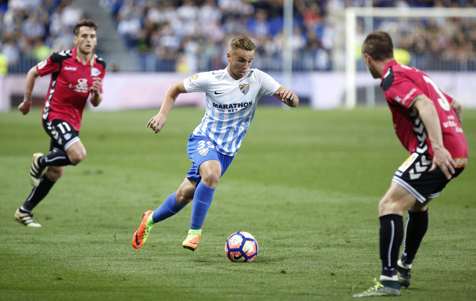 Las imágenes del Málaga-Alavés