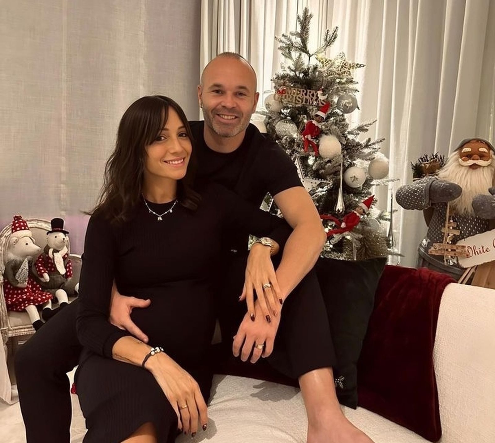 Andrés Iniesta y Anna Ortiz acaban de ser padres de su quinta hija, Olympia.