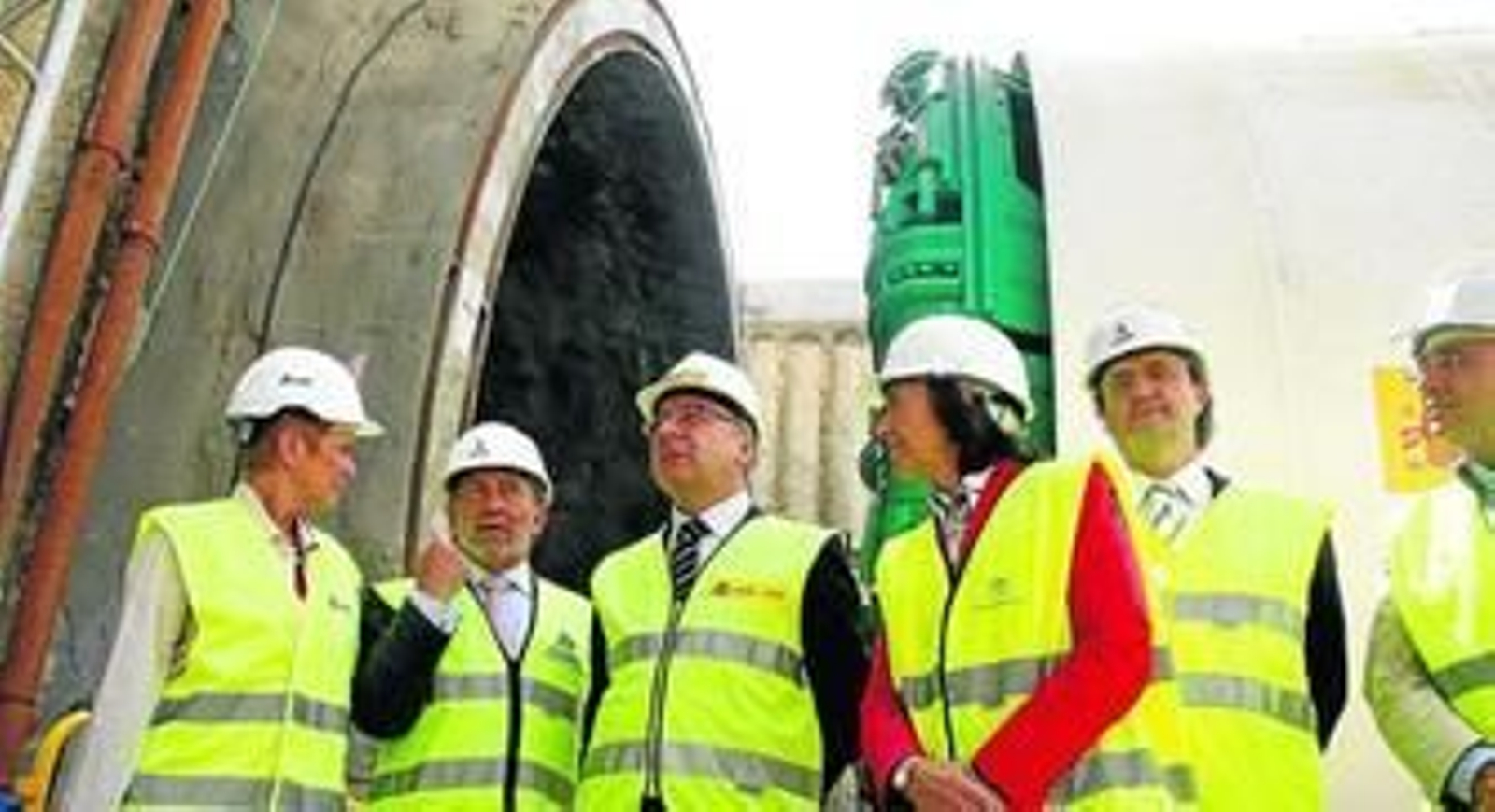 Con la visita del ministro se da luz verde a las tareas de excavación del túnel de Sorbas.