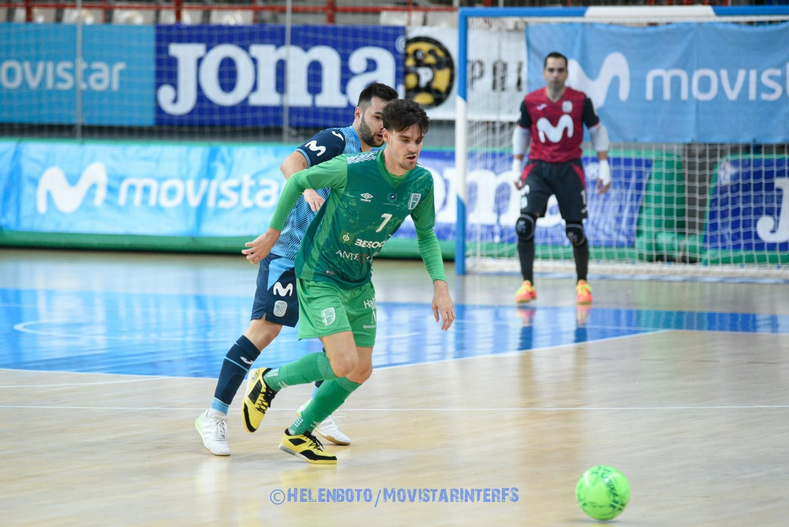 Las fotos de la histórica victoria del BeSoccer UMA Antequera en la pista del Inter Movistar