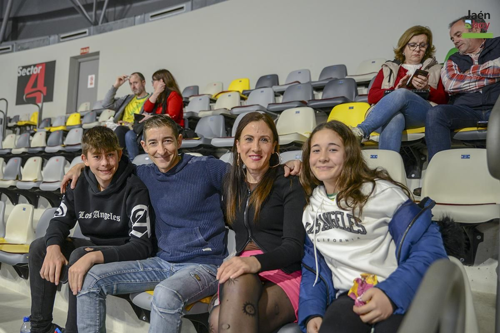 Búscate en las gradas del Olivo Arena en el Jaén Paraíso Interior - Inter Movistar