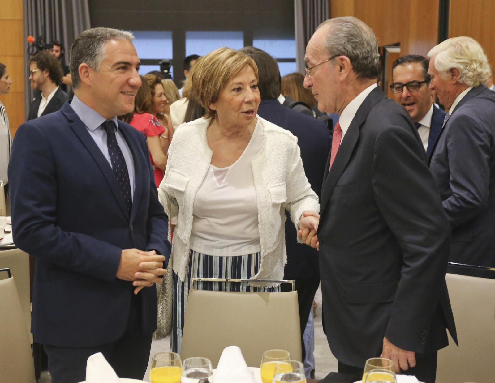 Las imágenes del Foro Joly con Elías Bendodo