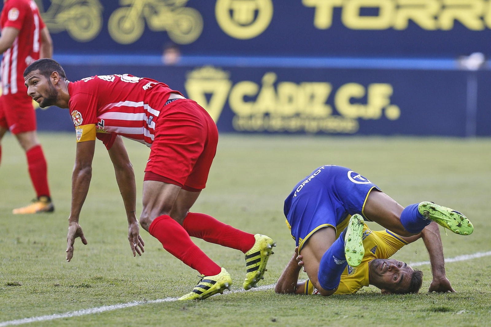 El Cádiz-Almeria de Copa, en imágenes