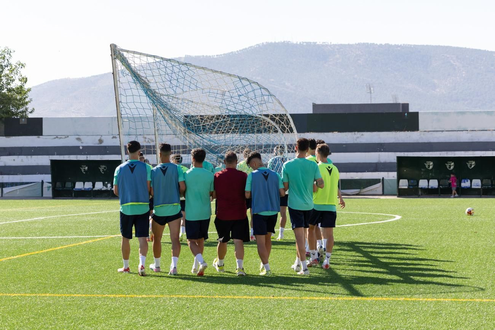 El primer entrenamiento del Real Jaén de la temporada 2025-26