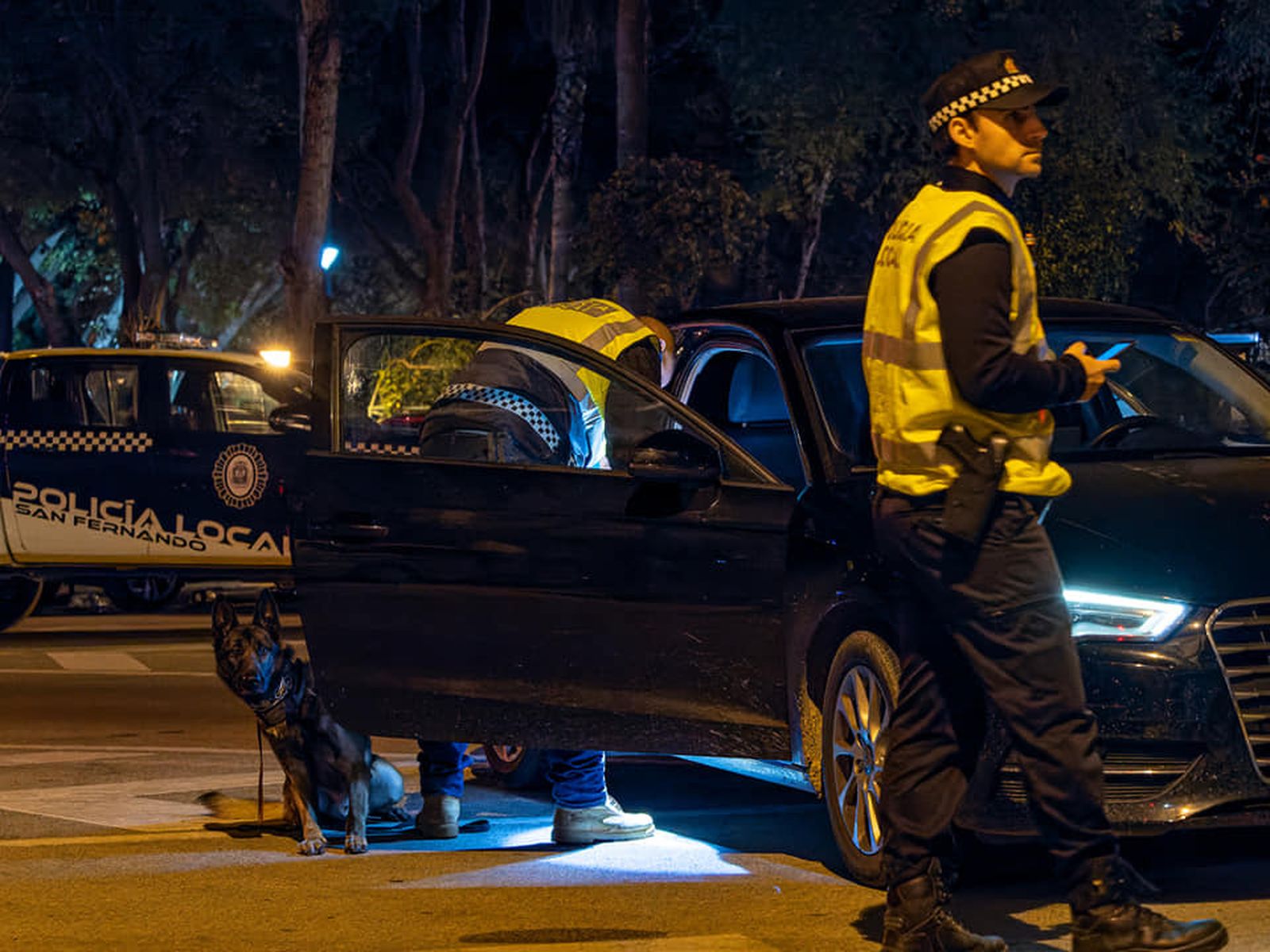 Un control de la Policía Local en San Fernando, en una imagen de archivo.