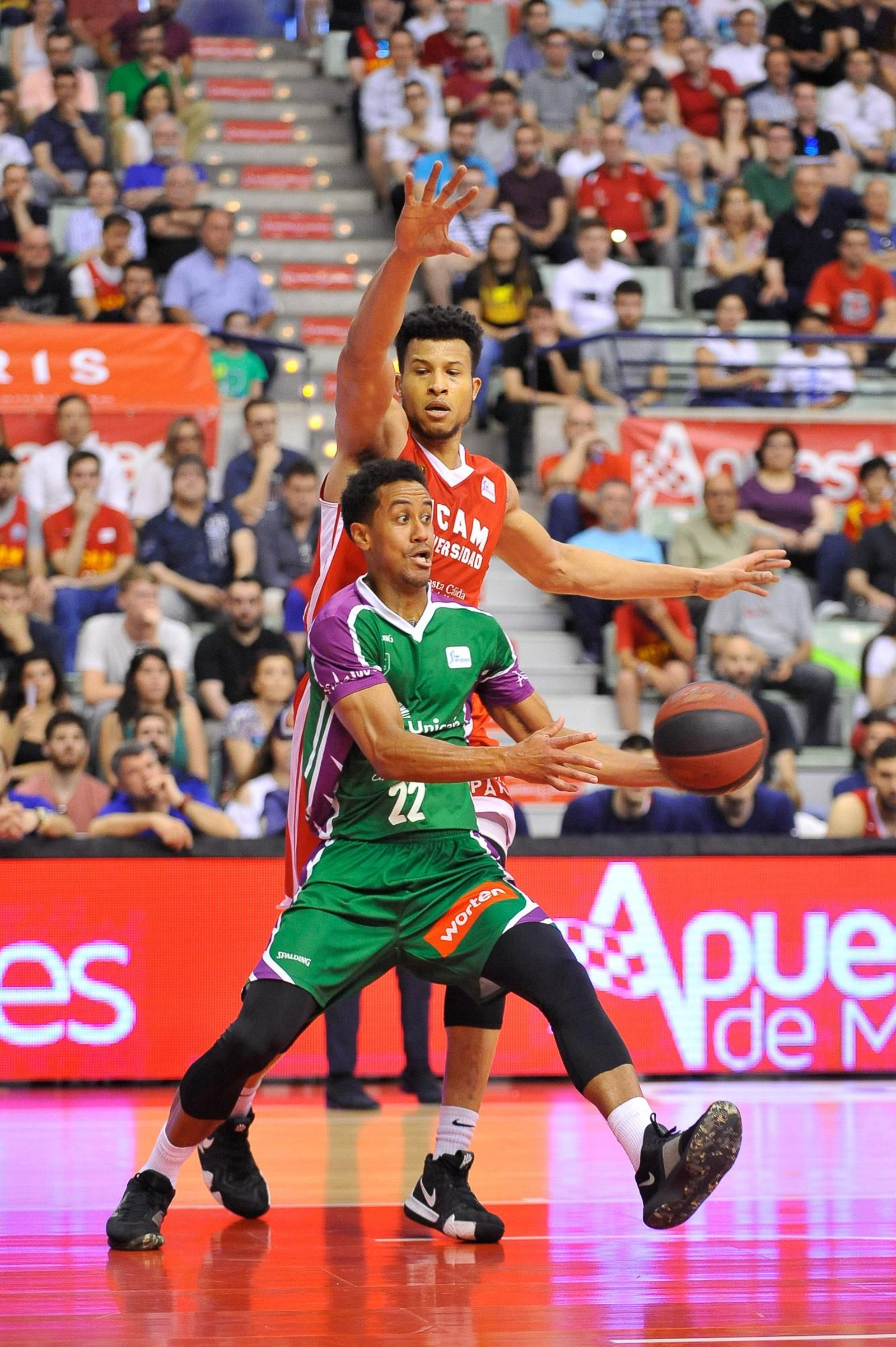 Las fotos del UCAM Murcia - Unicaja Baloncesto