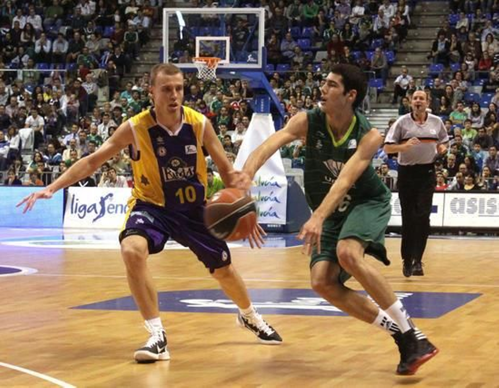 Unicaja-Blancos de Rueda Valladolid

Foto: Migue Fernández
