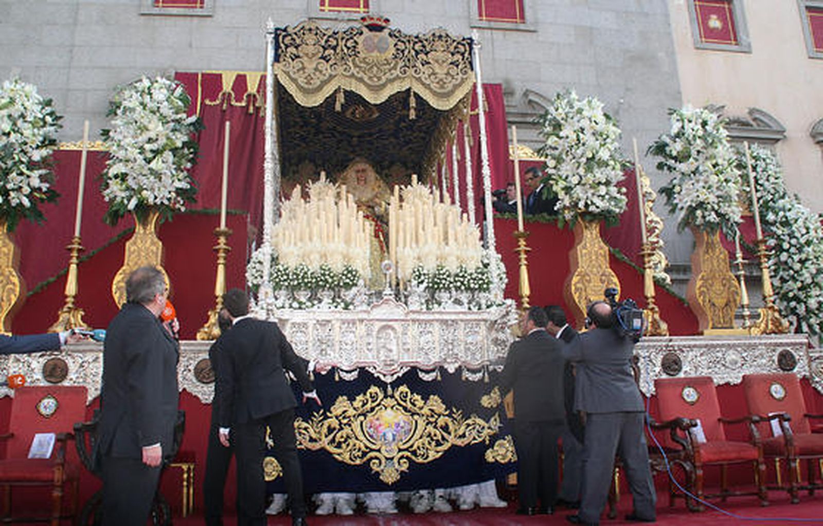 Coronación canónica de la Virgen de la Victoria.

Foto: Espínola