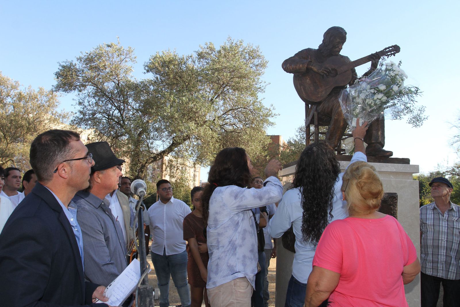 Inaguración del monumento al Niño Miguel.