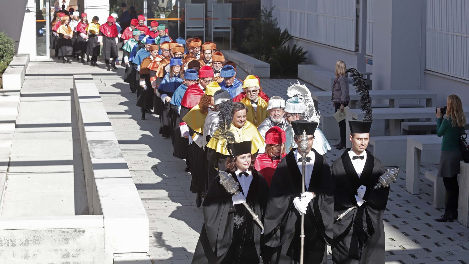 Investidura de Pepe Chamizo como Doctor Honoris Causa en imágenes