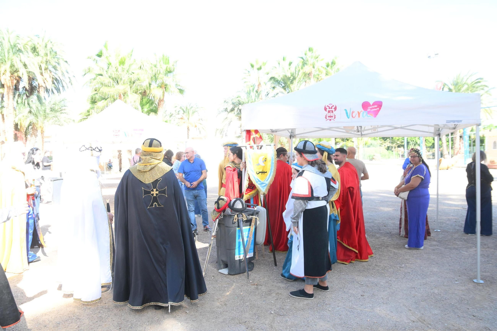 Más de veinte municipios festeros convierten Vera en la capital andaluza de los Moros y Cristianos