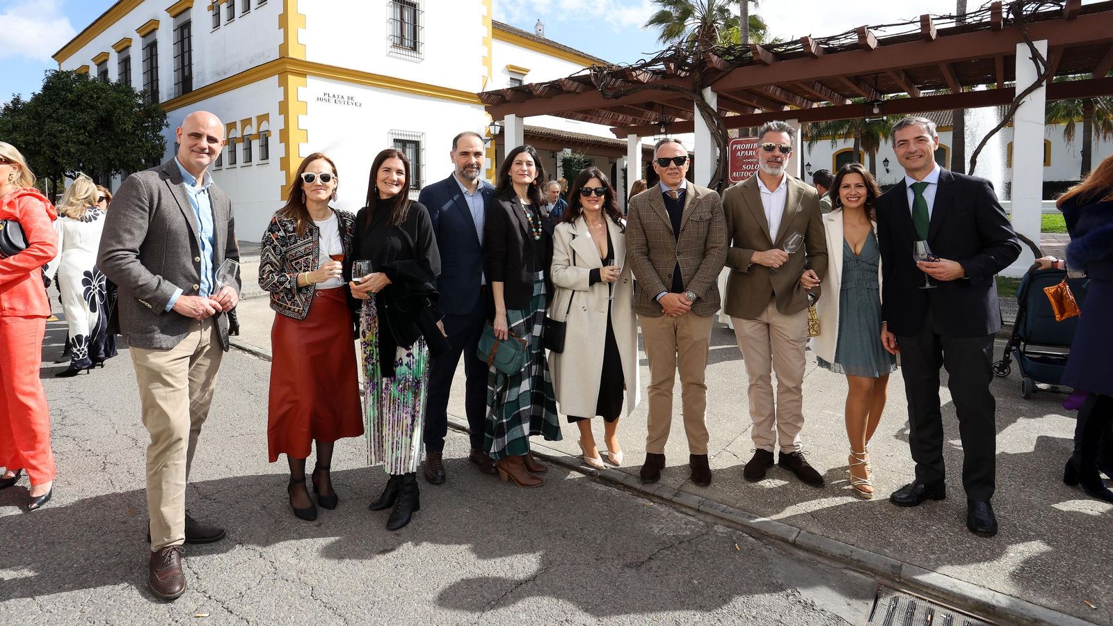II Almuerzo Solidario de la Guardia Romana de la Hermandad del Transporte en Jerez