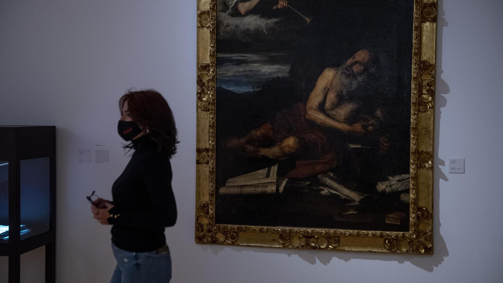 Entre las distintas representaciones de San Jerónimo en la muestra destaca la pintada por Ribera para la Colegiata de Osuna.