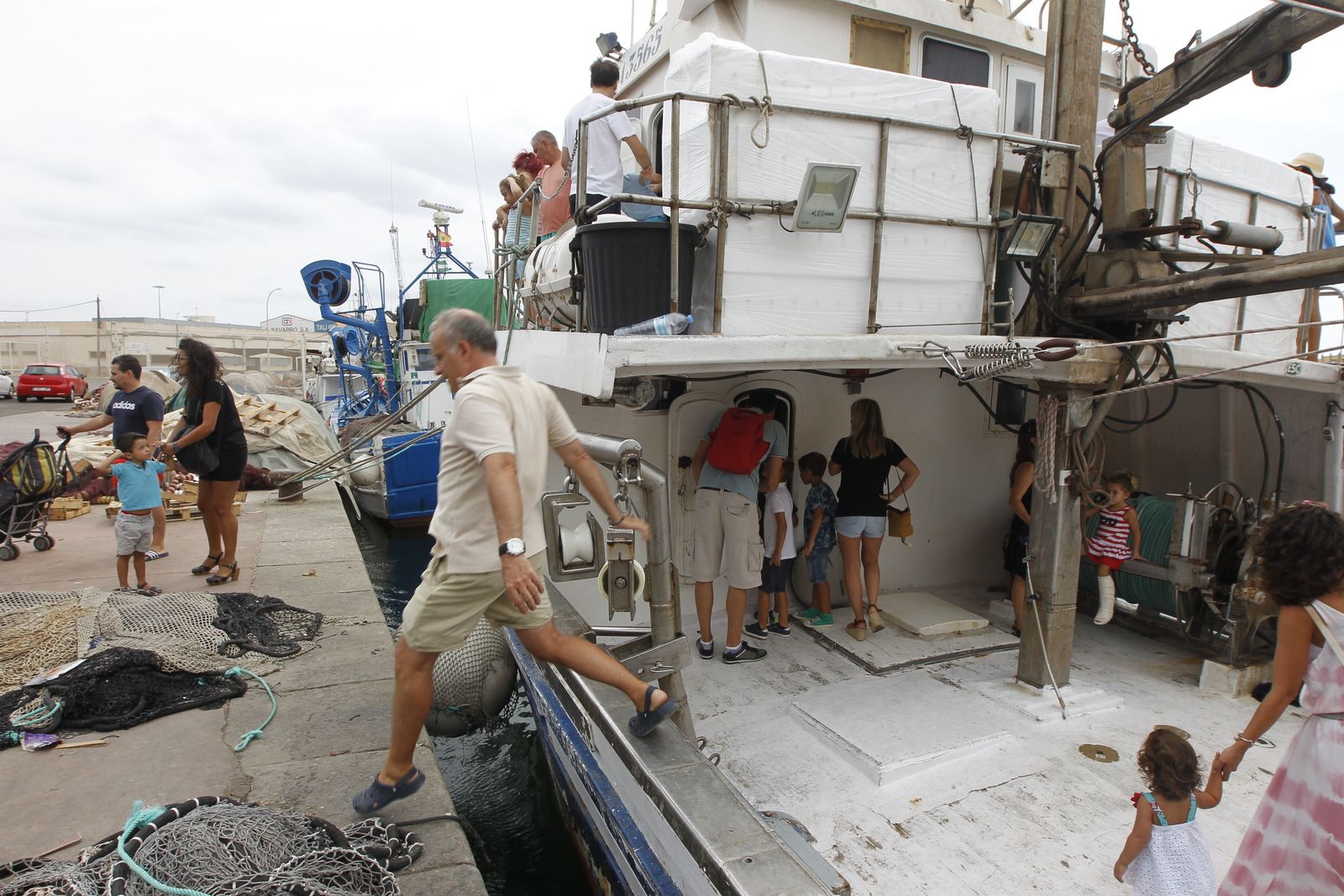 Fotogalería Jornada Puertas Abiertas Puerto Pesquero Almería