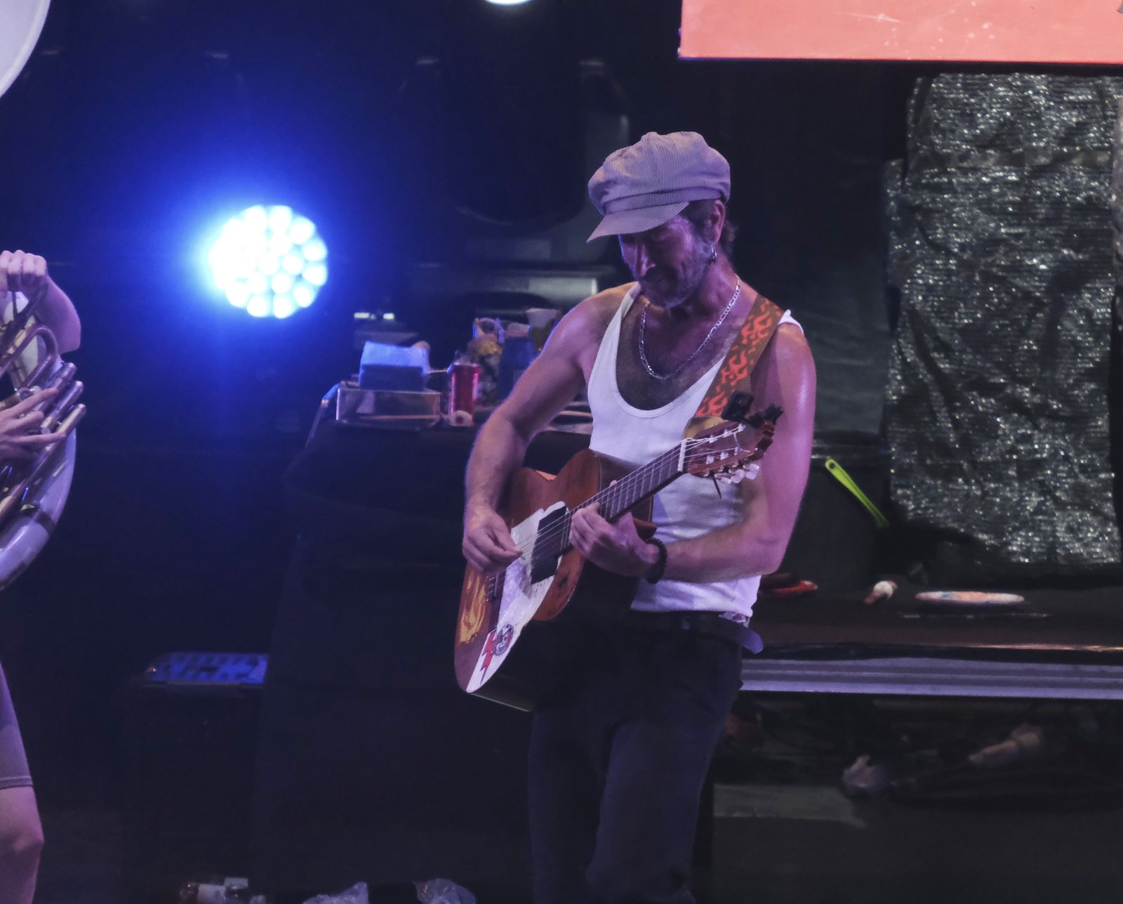 El concierto de Muchachito Bombo Infierno en el Festival de la Guitarra de Córdoba, en imágenes