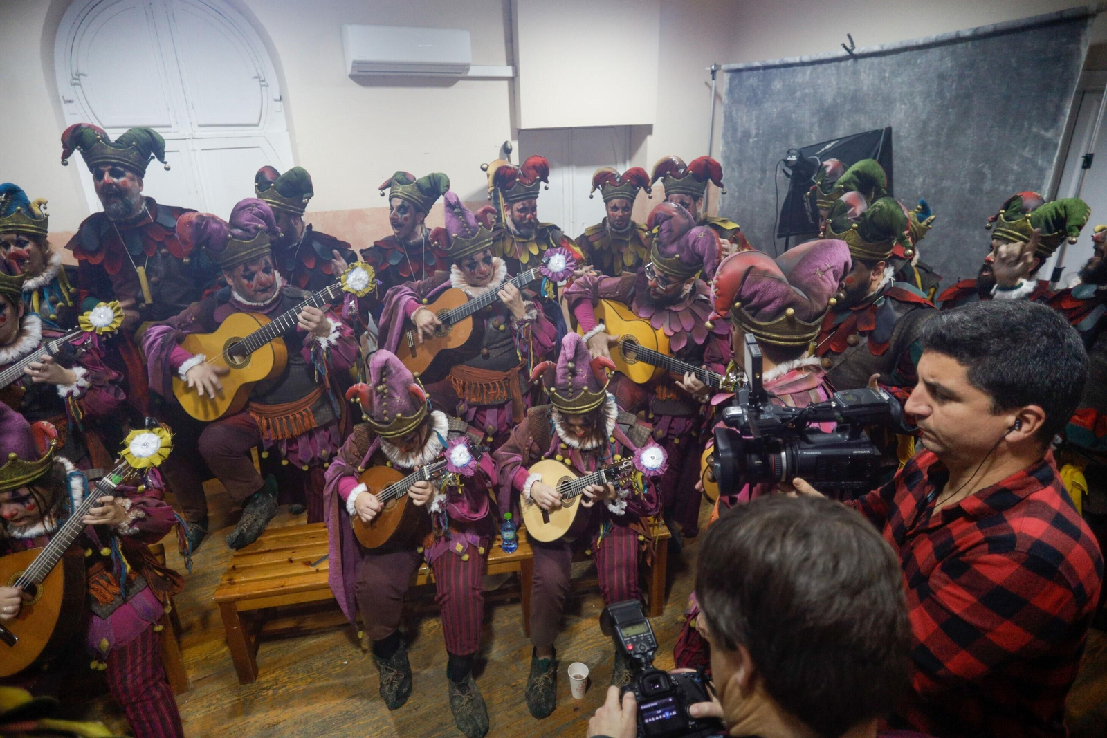 Ambiente en los camerinos en la octava sesión de preliminares del COAC-