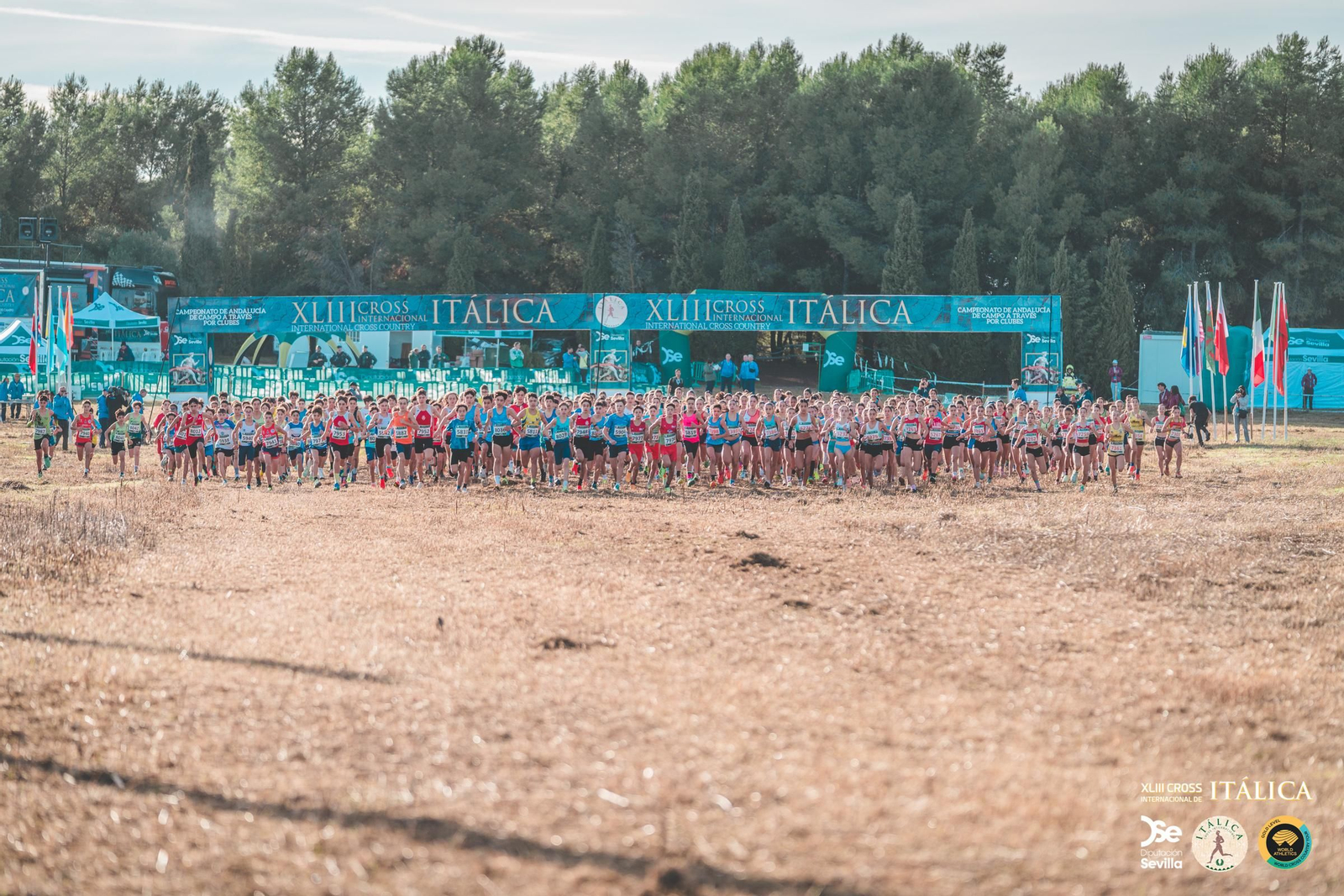 Búscate en las fotos del Cross de Itálica 2025 | 7