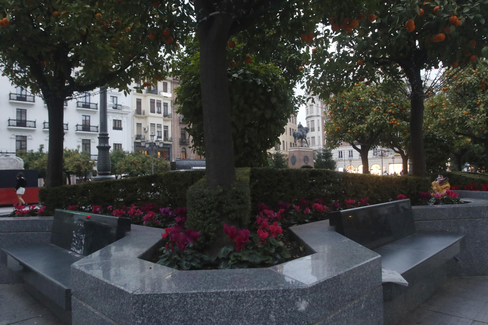 Un recorrido fotográfico por la Córdoba del granito gris