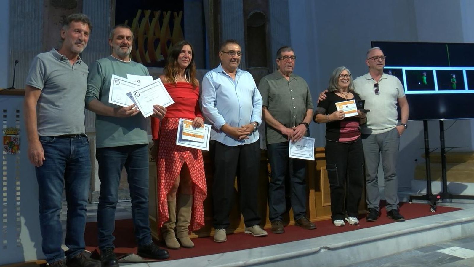 Entrega de premios a algunos de los ganadores del concurso