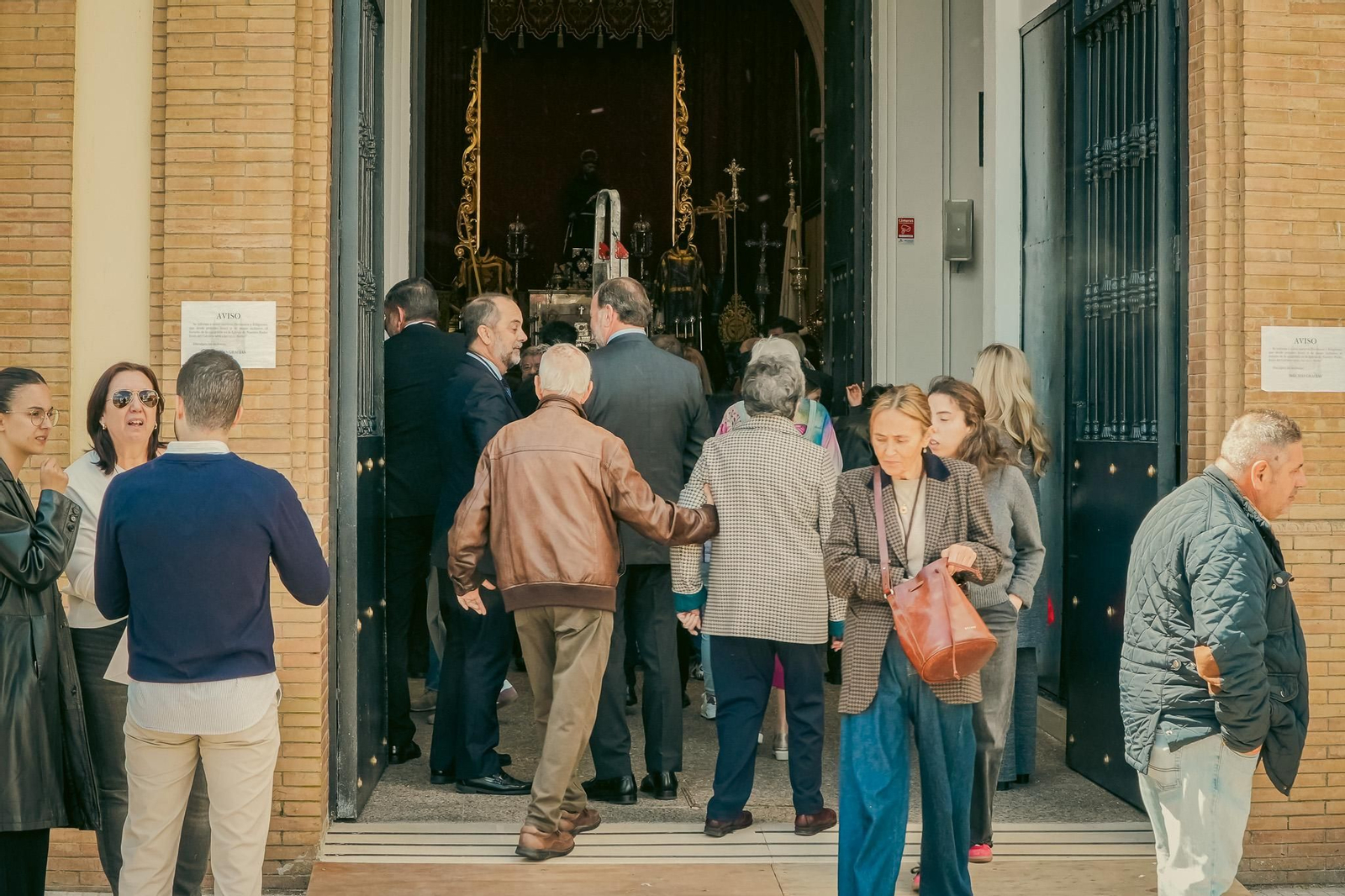 Imágenes del lunes 14 de abril en Huelva