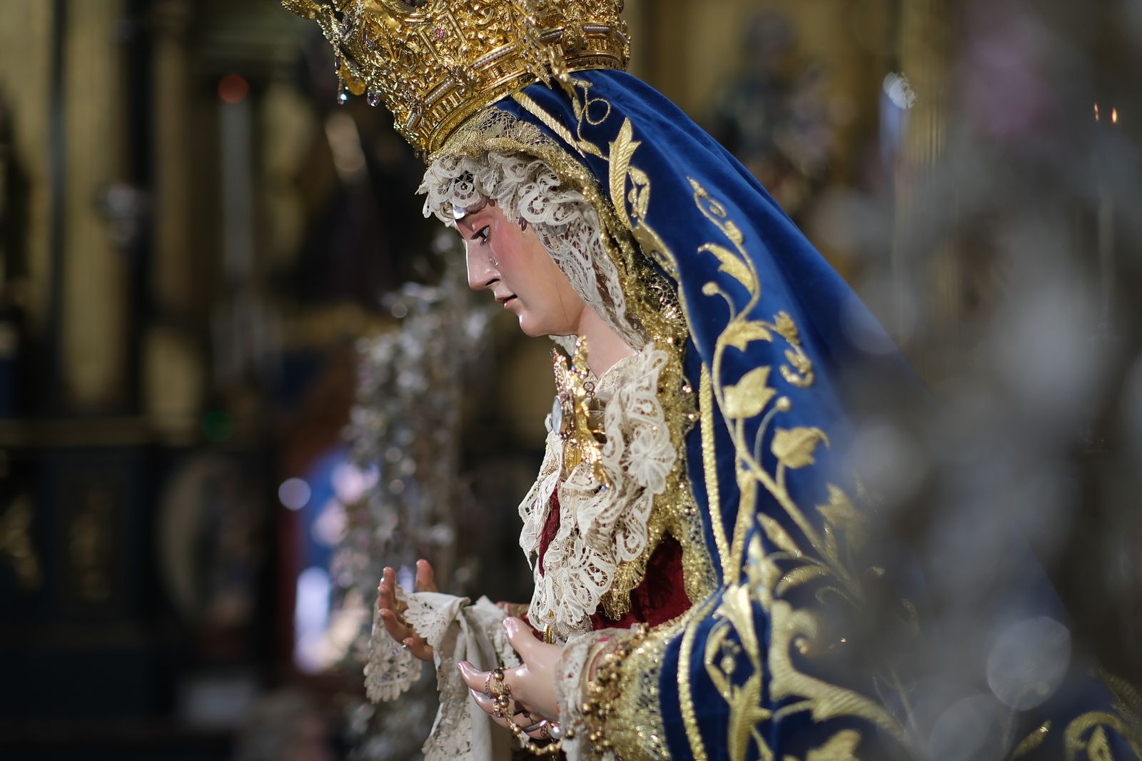 Las imágenes de la veneración a la Virgen de la Salud del Santo Ángel