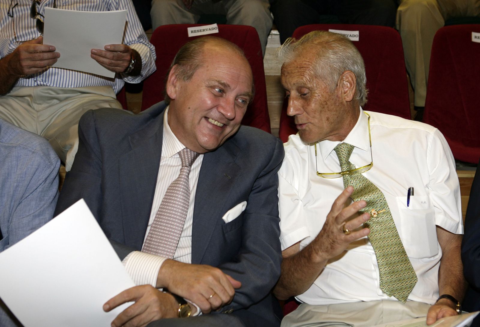 Galera rebaja la tensión y muestra su apoyo a Salas