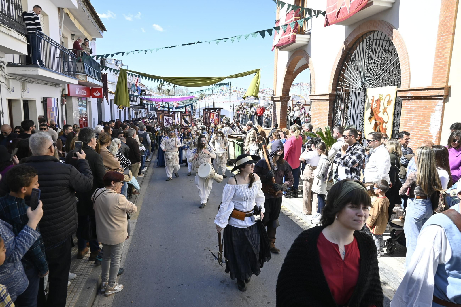 Las mejores imágenes de la Feria Medieval del Descubrimiento en Palos de la Frontera 2025