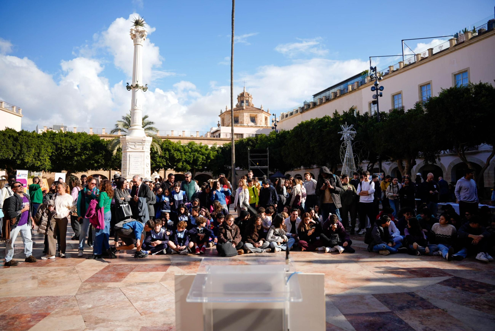Almería reivindica la diversidad en el Día Internacional del Migrante, en imágenes