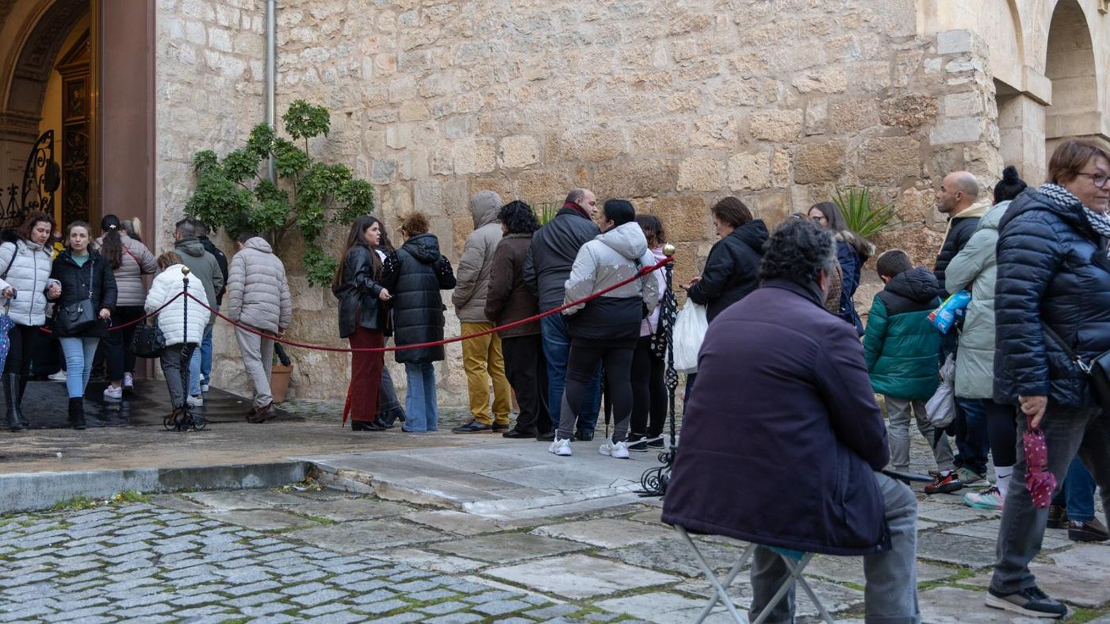 Segundo día del besapié de Nuestro Padre Jesús Nazareno