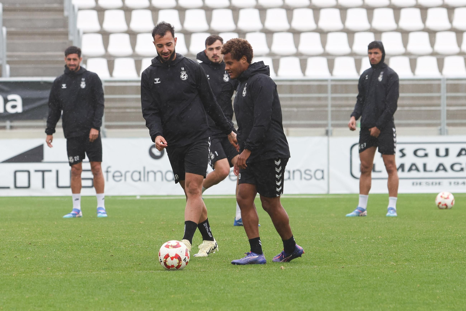 Las fotos del entrenamiento de la Balona previo a su final con el Villanovense