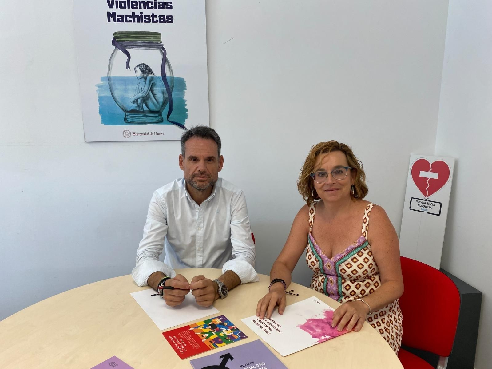 Cinta Martos y Antonio Daniel García, directores del Título Propio Cinta Martos y Antonio Daniel García, directores del Título Propio